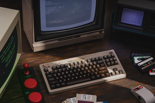 品：Retro87 C64 机械键盘PG电子八位堂发布旗下第二款键盘产(图6)